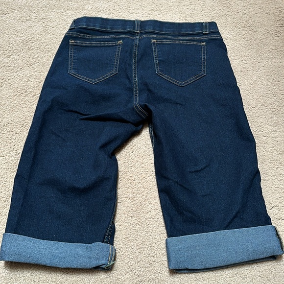 Rafaella weekend long shorts - Picture 5 of 7